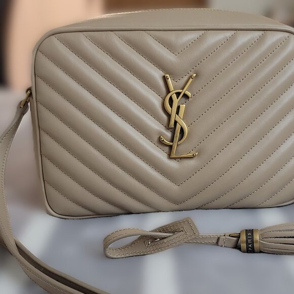 BRAND NEW Lou Camera Crossbody Bag in quilted leather - Picture 3 of 16